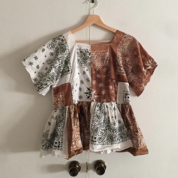 Handmade Half&Half Bandana Ruffled Blouse SKU 1592. - Picture 5 of 10